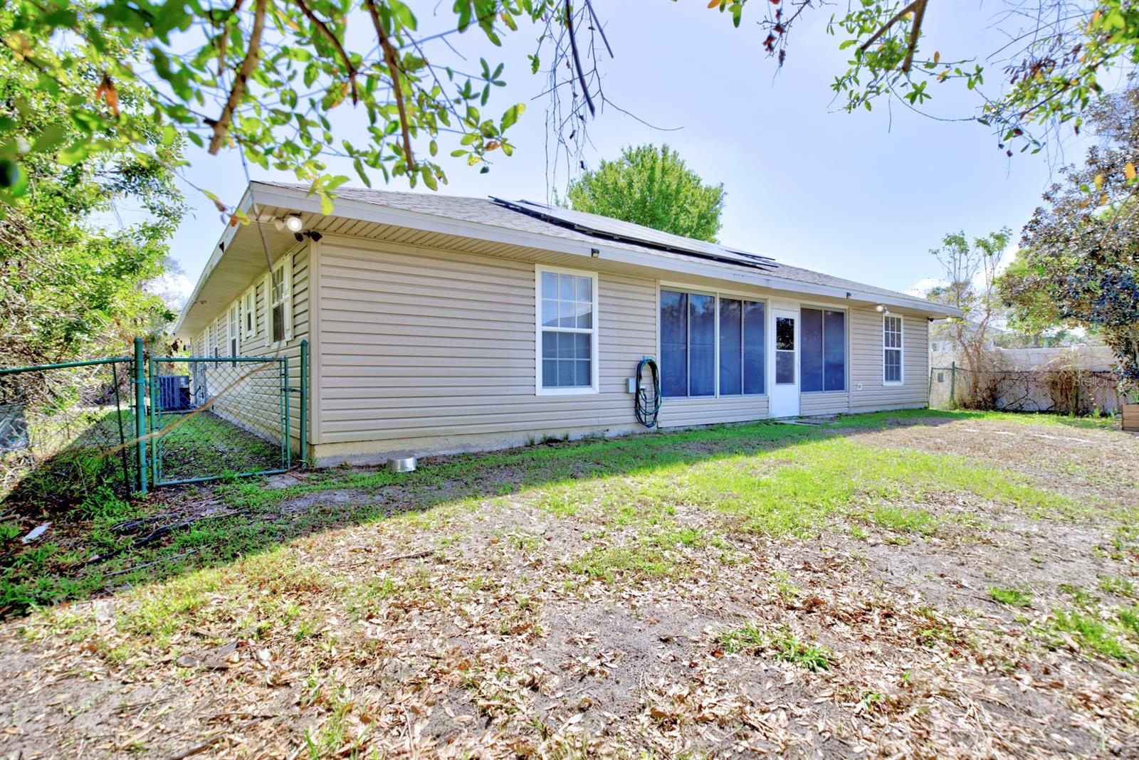 Image 28 of 29 For 1521 Lancia Avenue