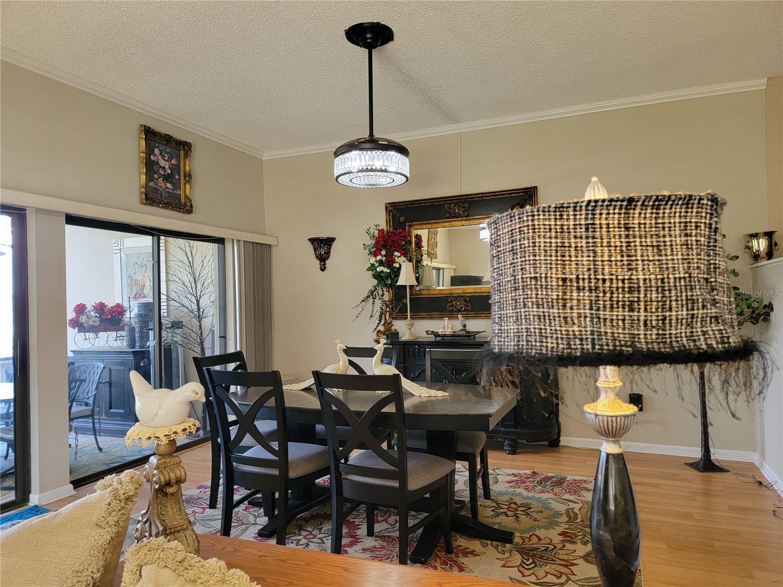 Image 15 of 59 For 1 Casa Loma Way