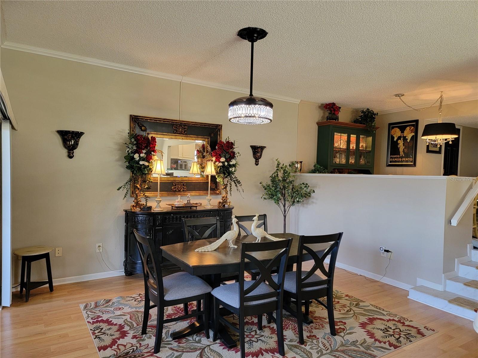 Image 19 of 59 For 1 Casa Loma Way