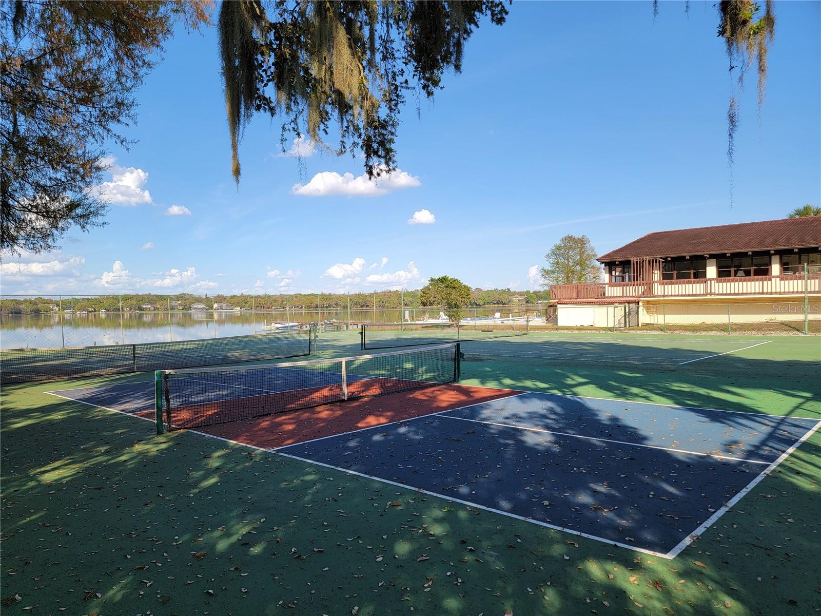 Image 39 of 59 For 1 Casa Loma Way