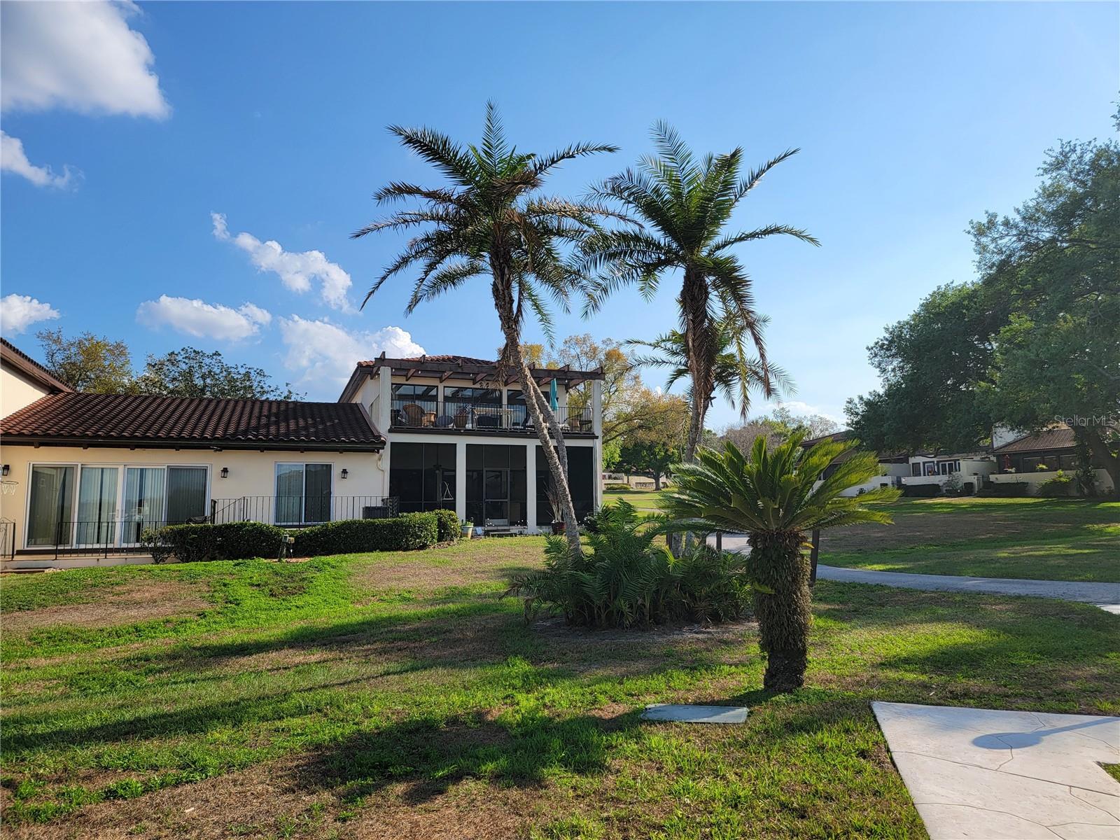 Image 45 of 59 For 1 Casa Loma Way