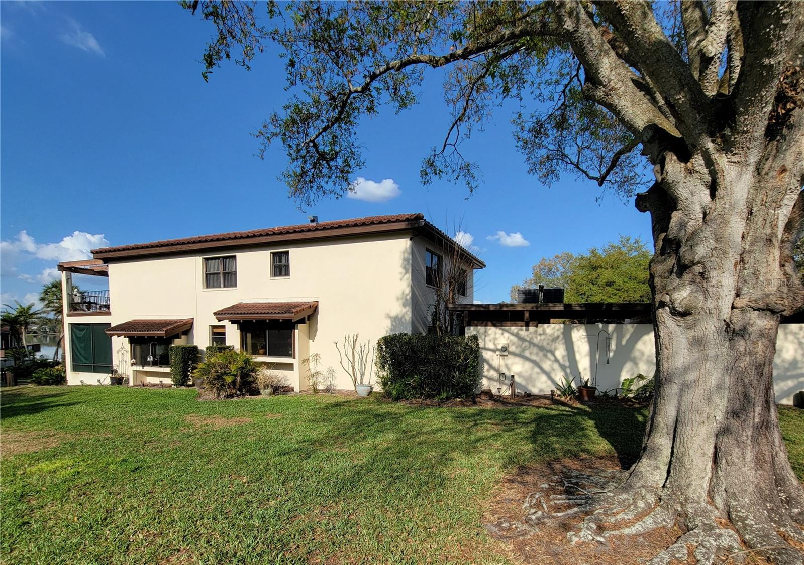 Image 47 of 59 For 1 Casa Loma Way