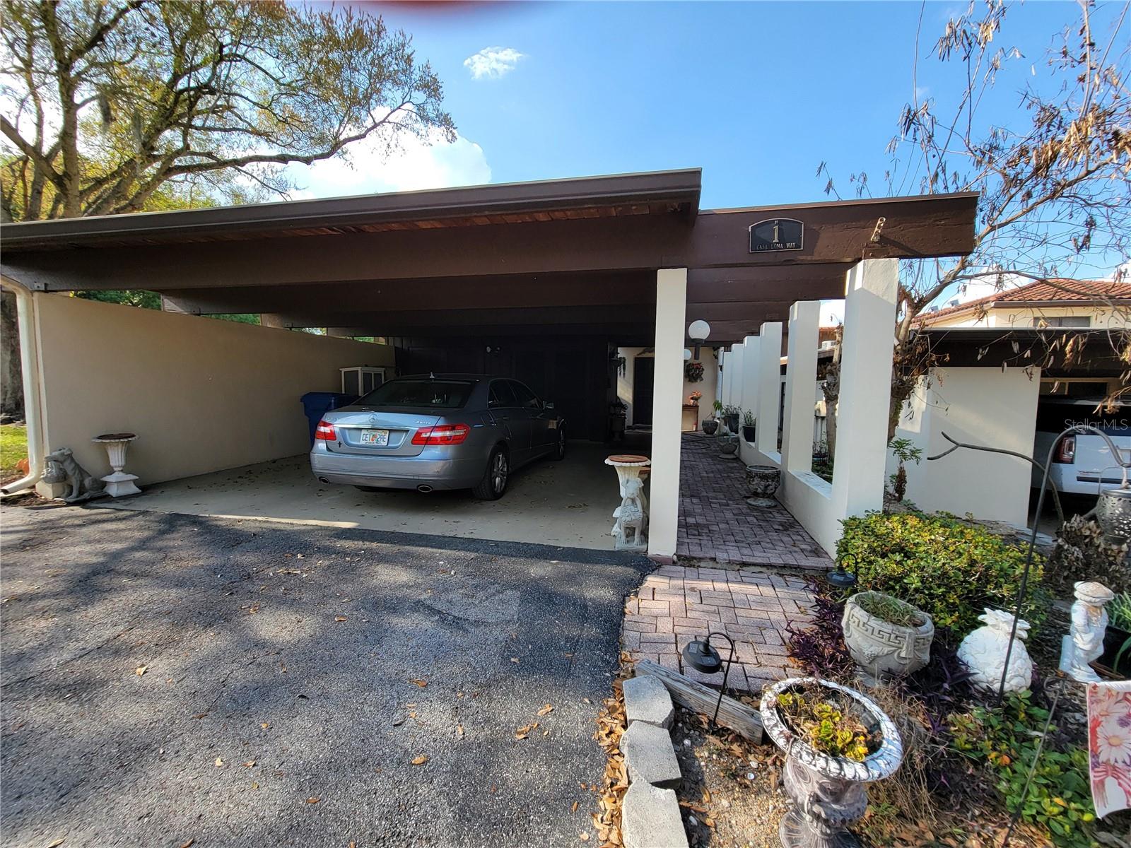 Image 48 of 59 For 1 Casa Loma Way