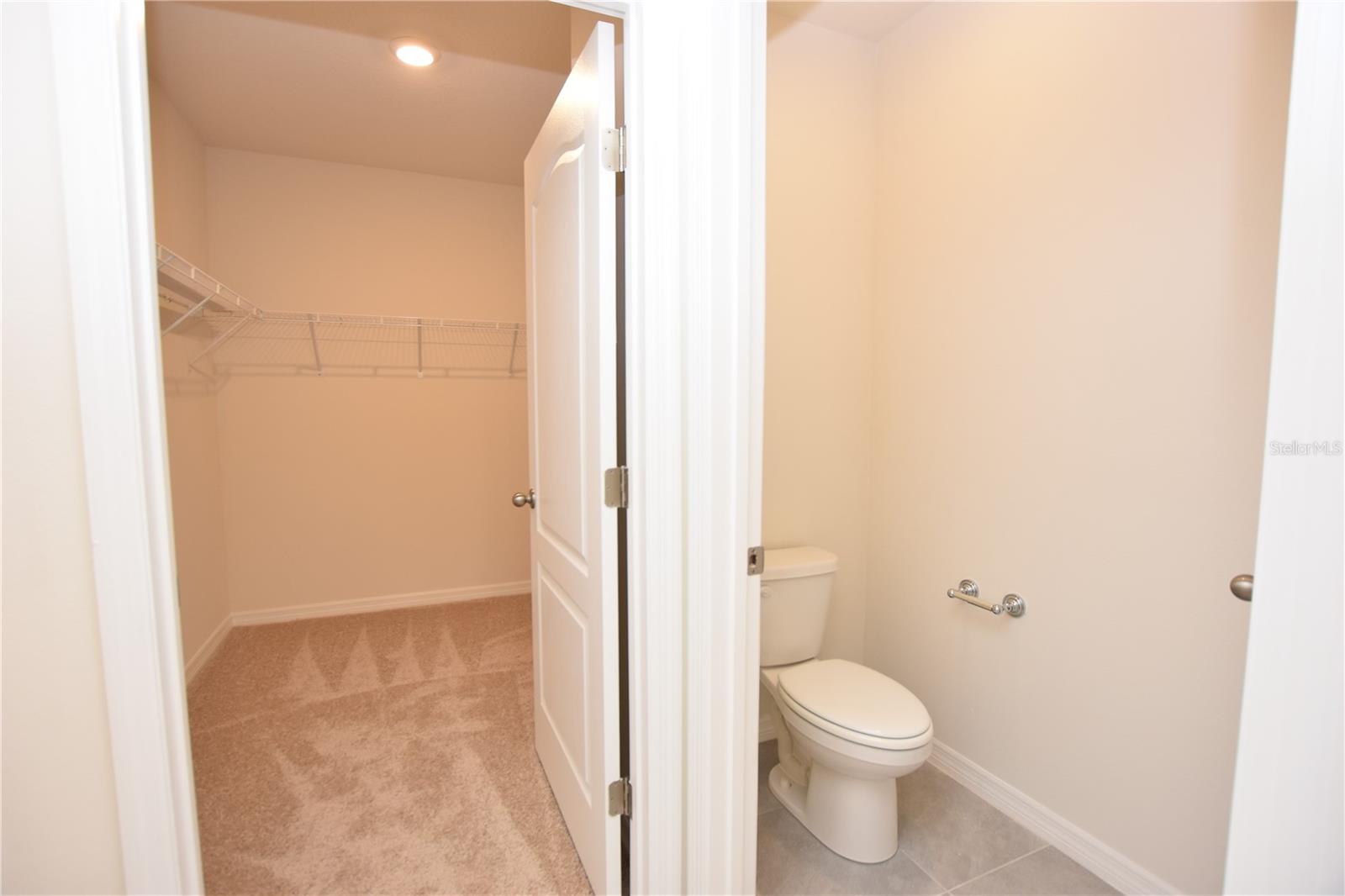 Image 14 of 31 For 5552 Siltstone Street