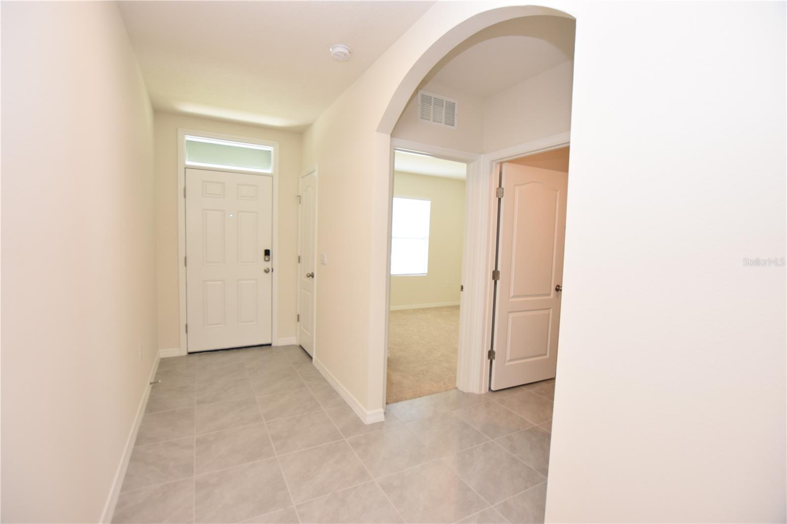 Image 21 of 31 For 5552 Siltstone Street