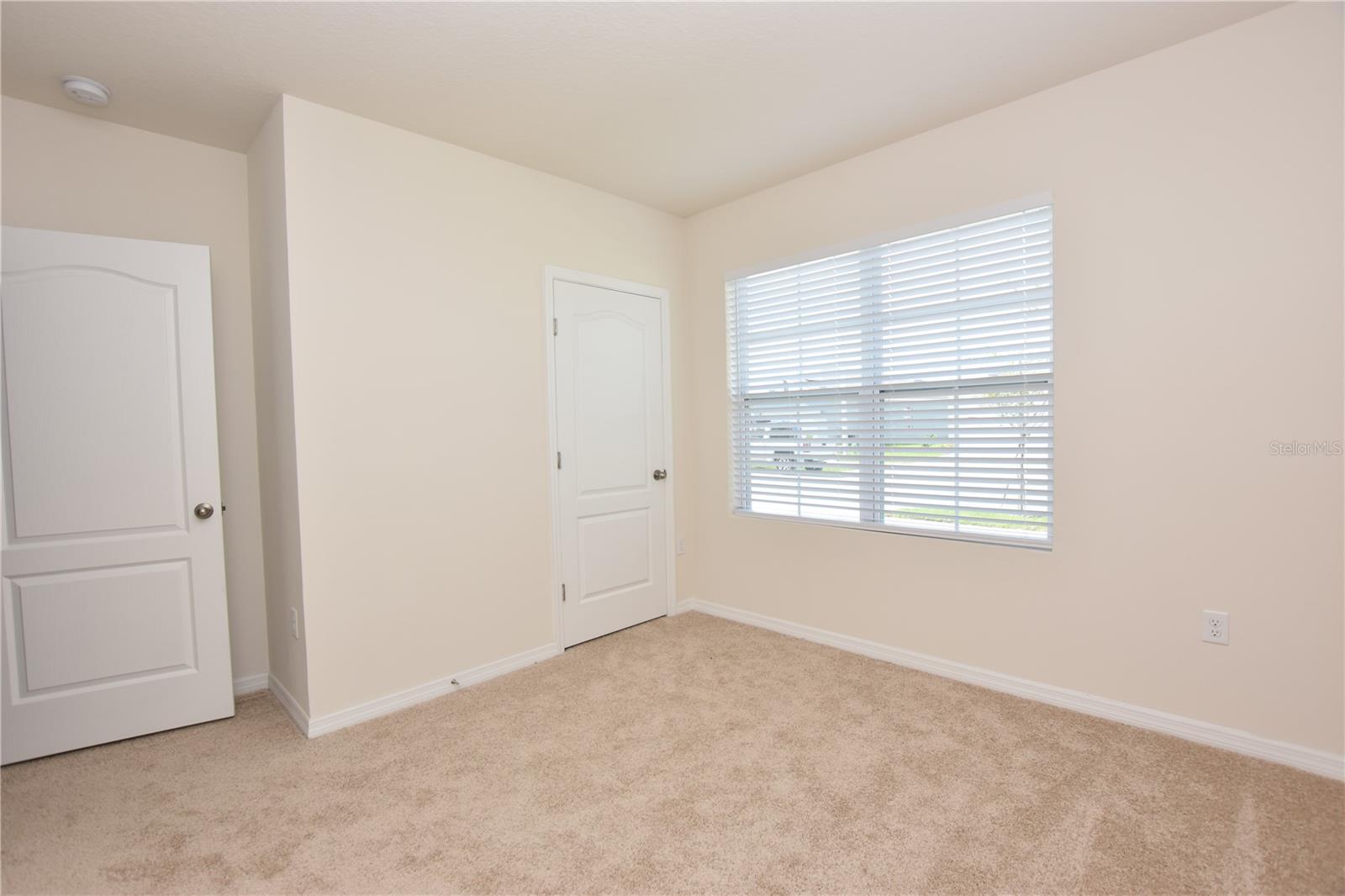 Image 23 of 31 For 5552 Siltstone Street