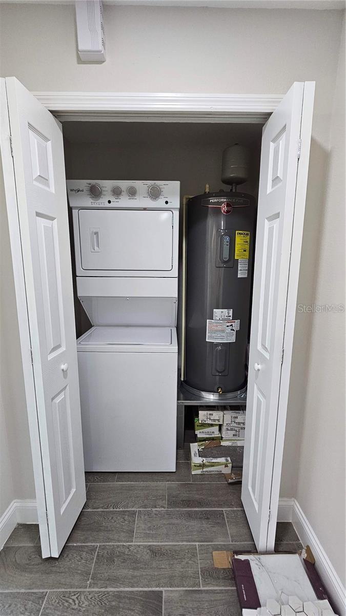 Image 12 of 16 For 602 Lime Avenue