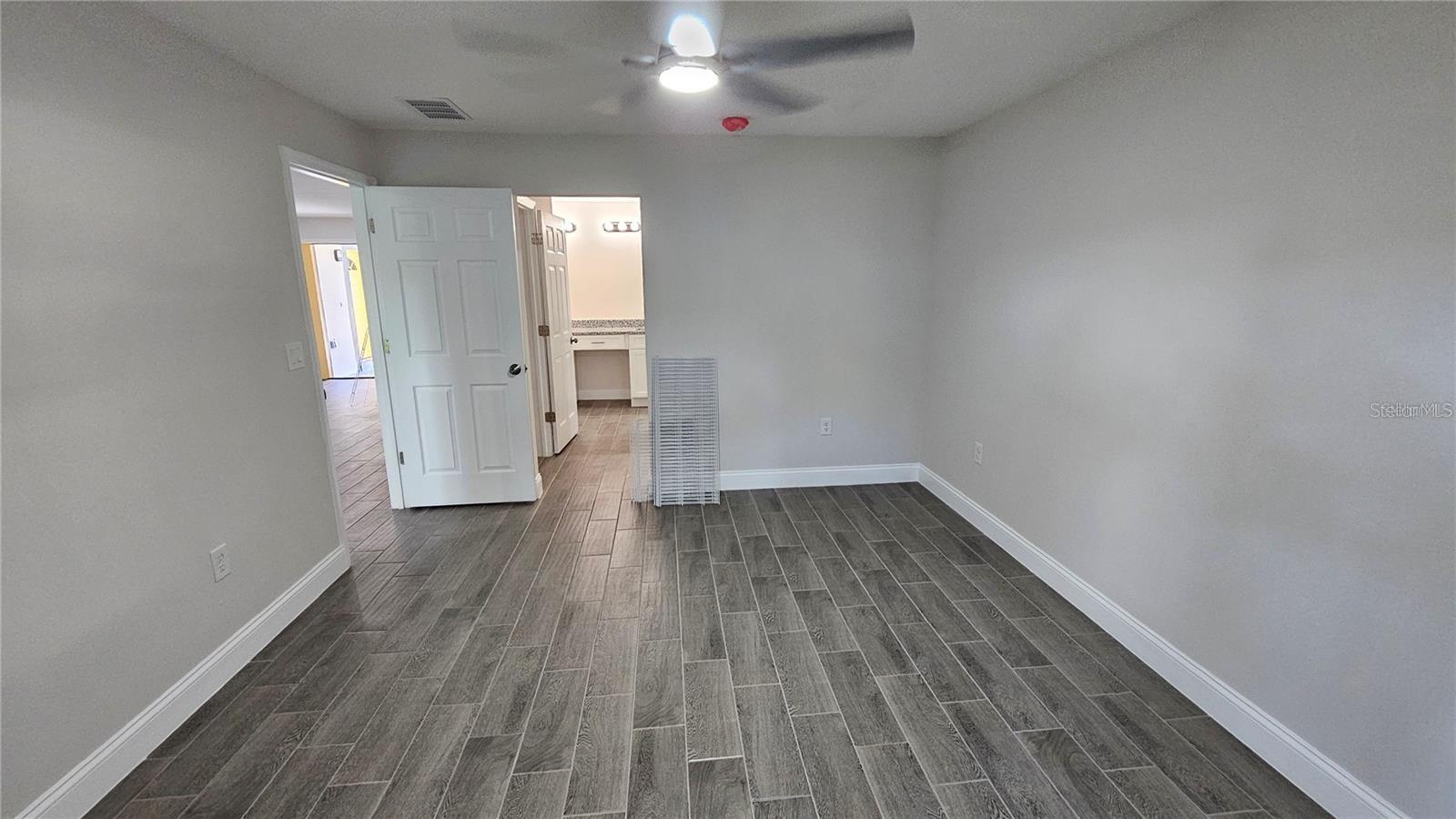 Image 6 of 16 For 602 Lime Avenue