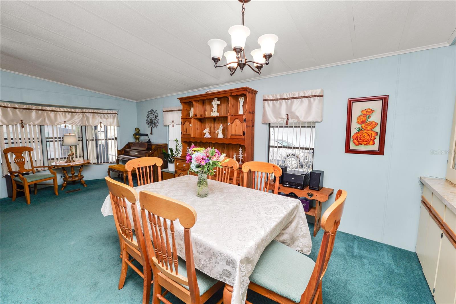 Image 15 of 63 For 4109 Sprucewood Street