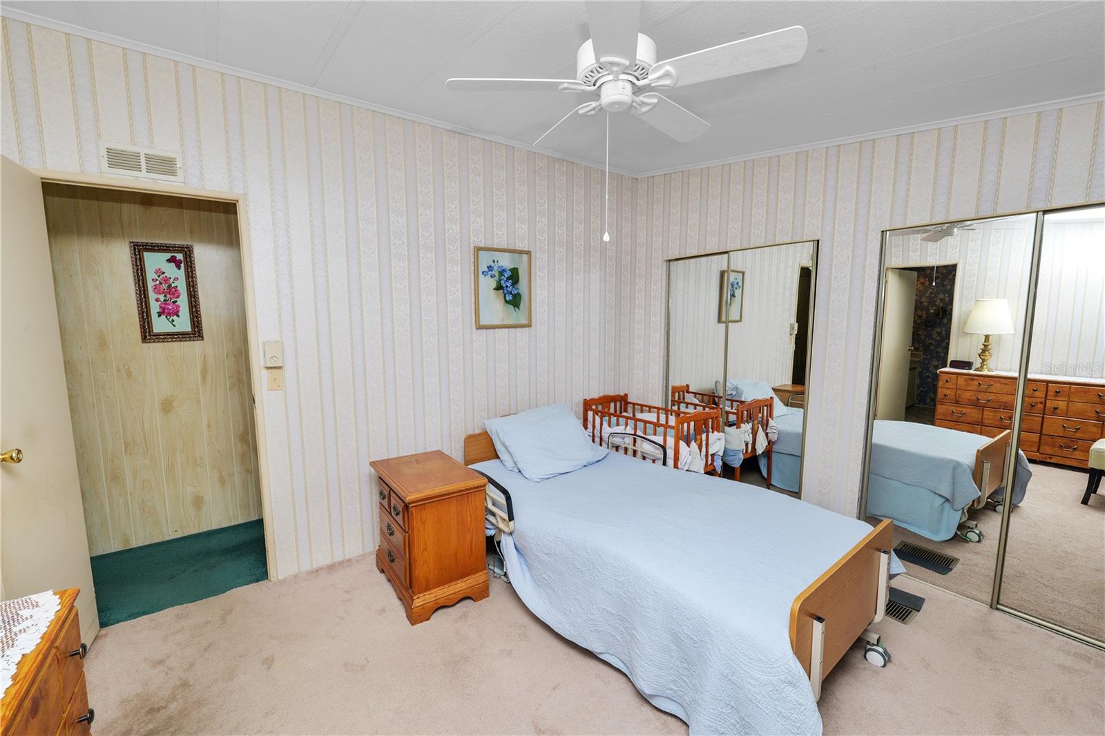 Image 25 of 63 For 4109 Sprucewood Street