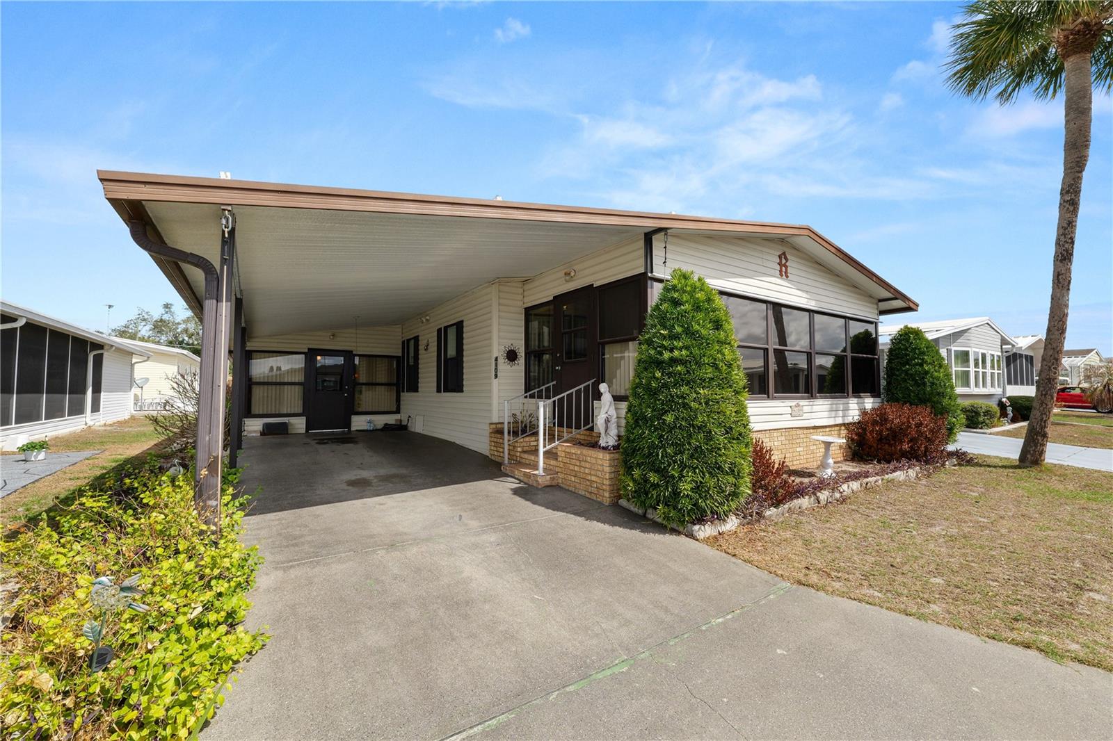 Image 40 of 63 For 4109 Sprucewood Street