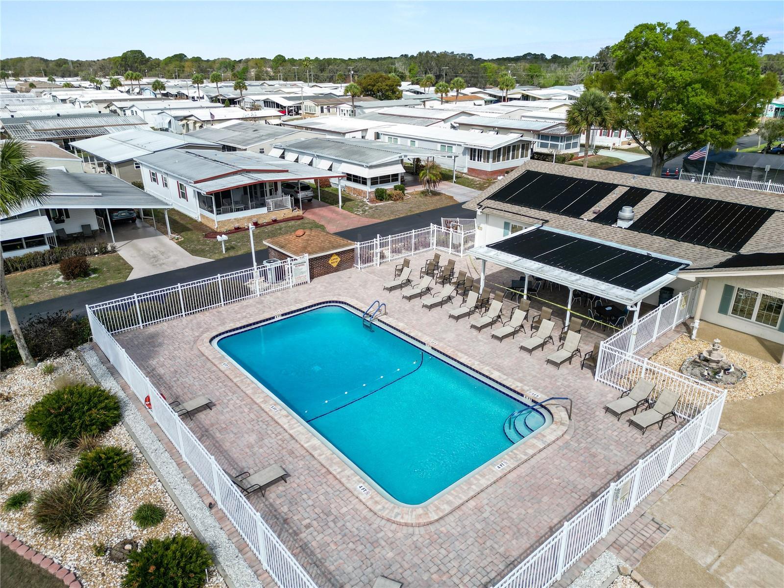 Image 43 of 63 For 4109 Sprucewood Street