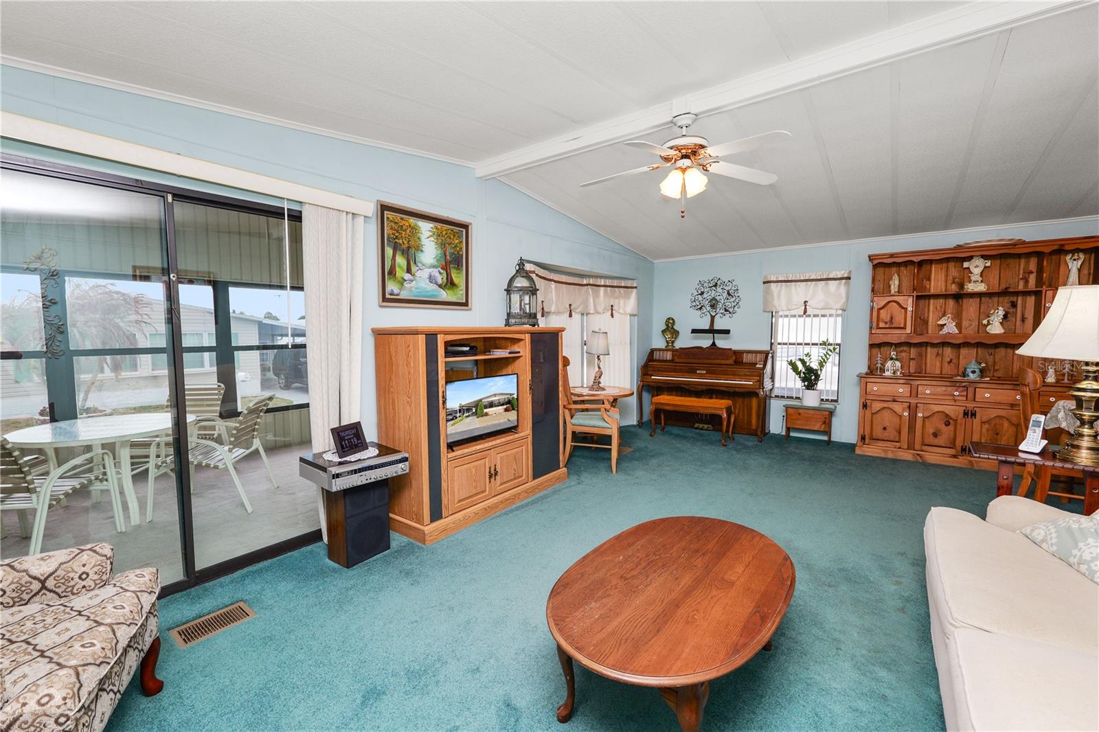 Image 7 of 63 For 4109 Sprucewood Street