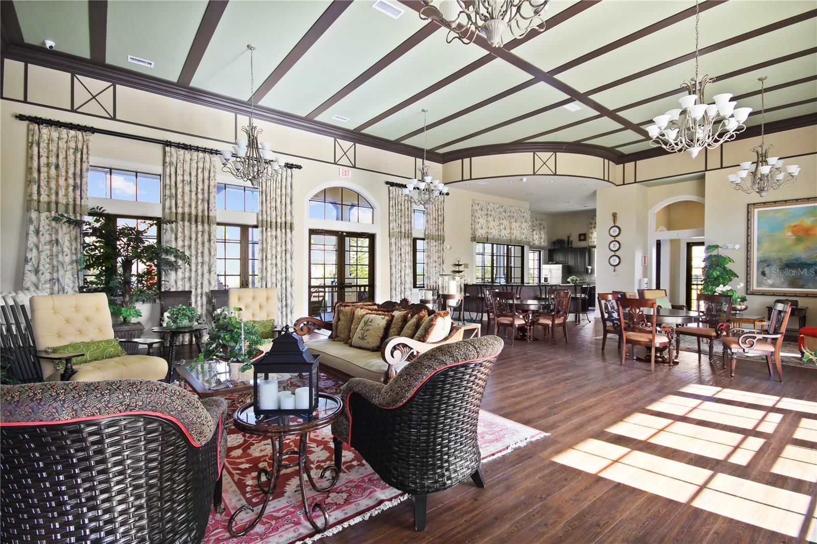 Image 22 of 37 For 422 Waterfern Trail Drive