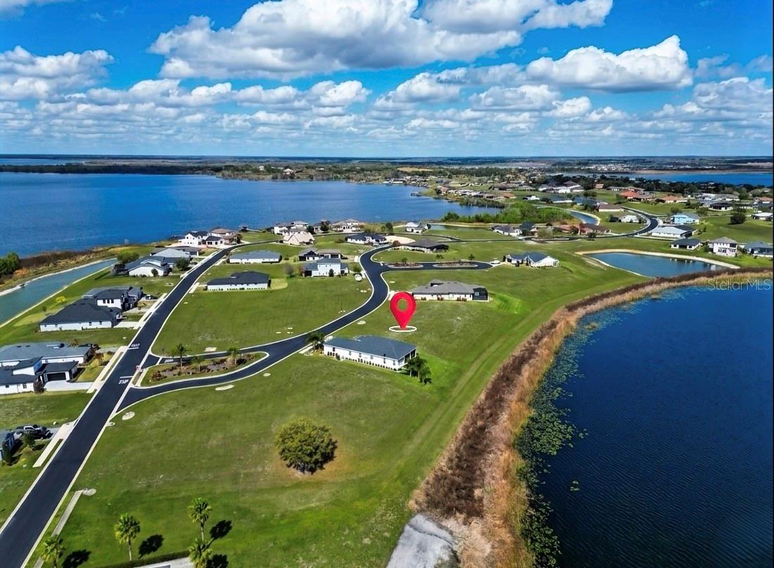 Image 5 of 37 For 422 Waterfern Trail Drive