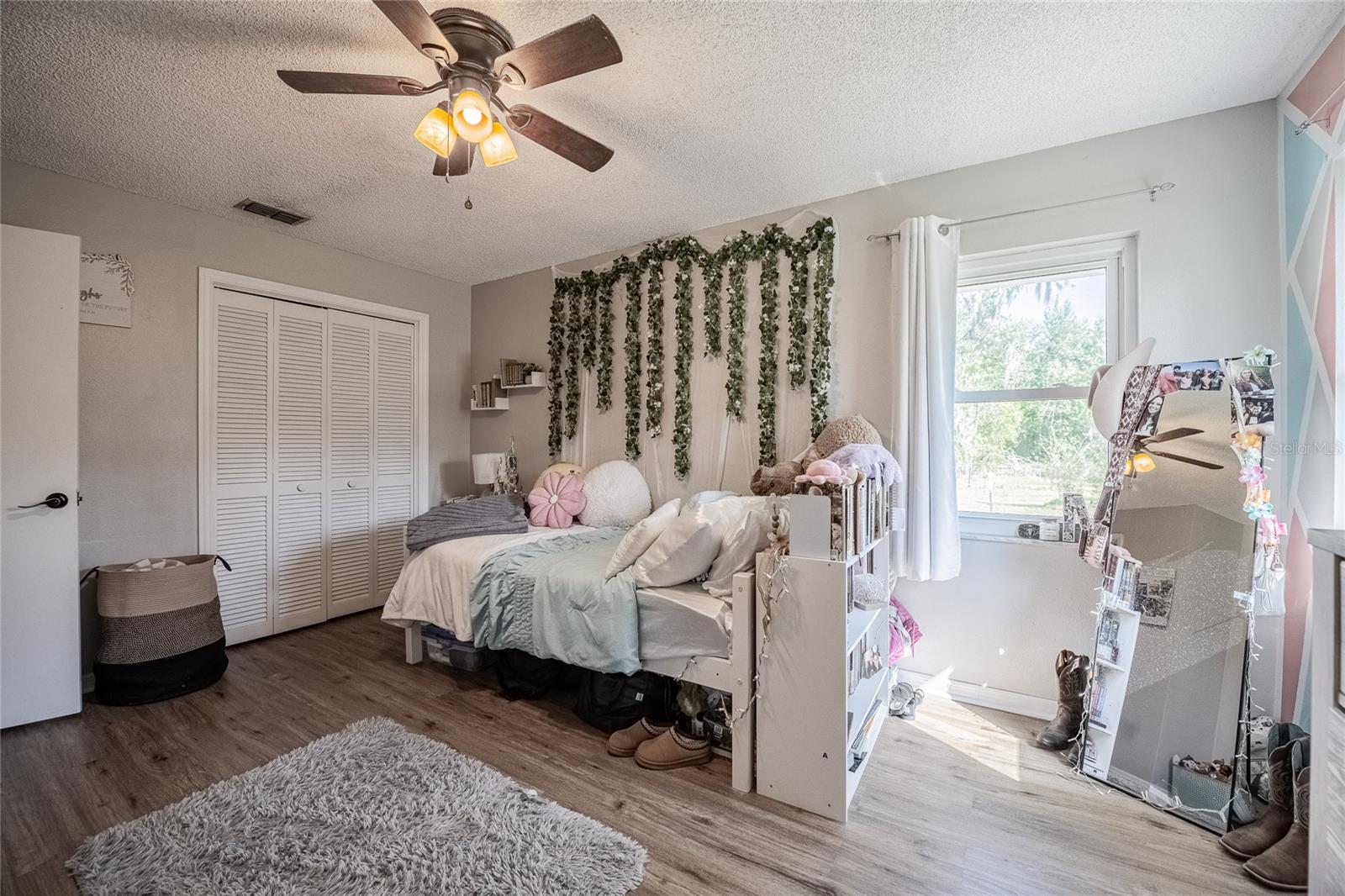 Image 24 of 51 For 3410 Timberlake Rd N