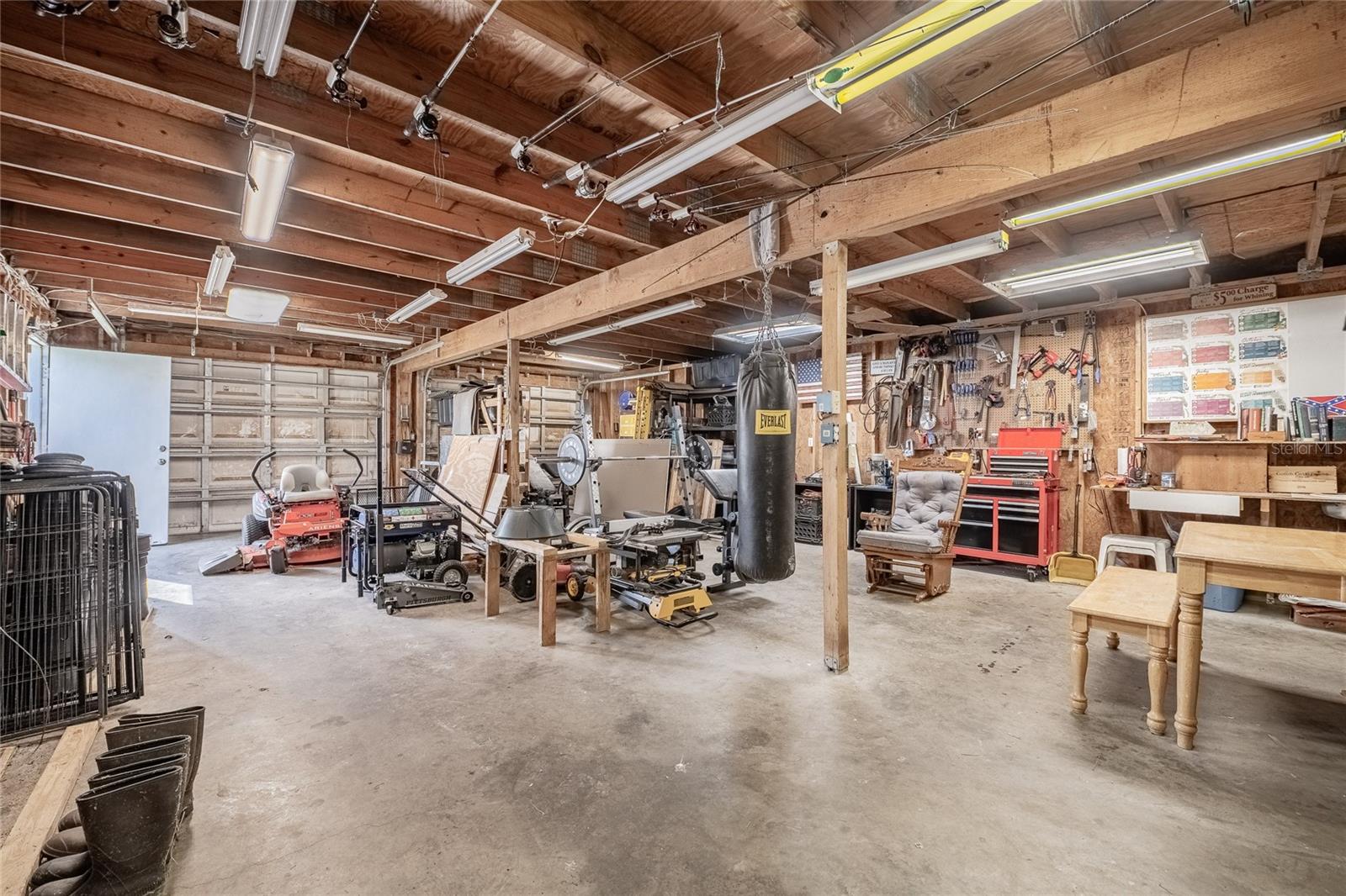 Image 40 of 51 For 3410 Timberlake Rd N