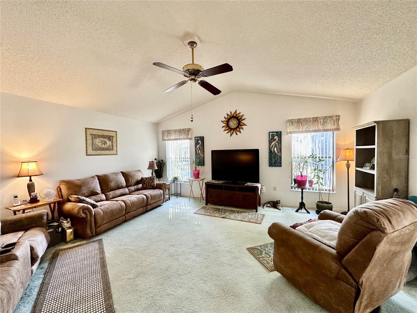 Image 14 of 40 For 262 Santa Rosa Drive