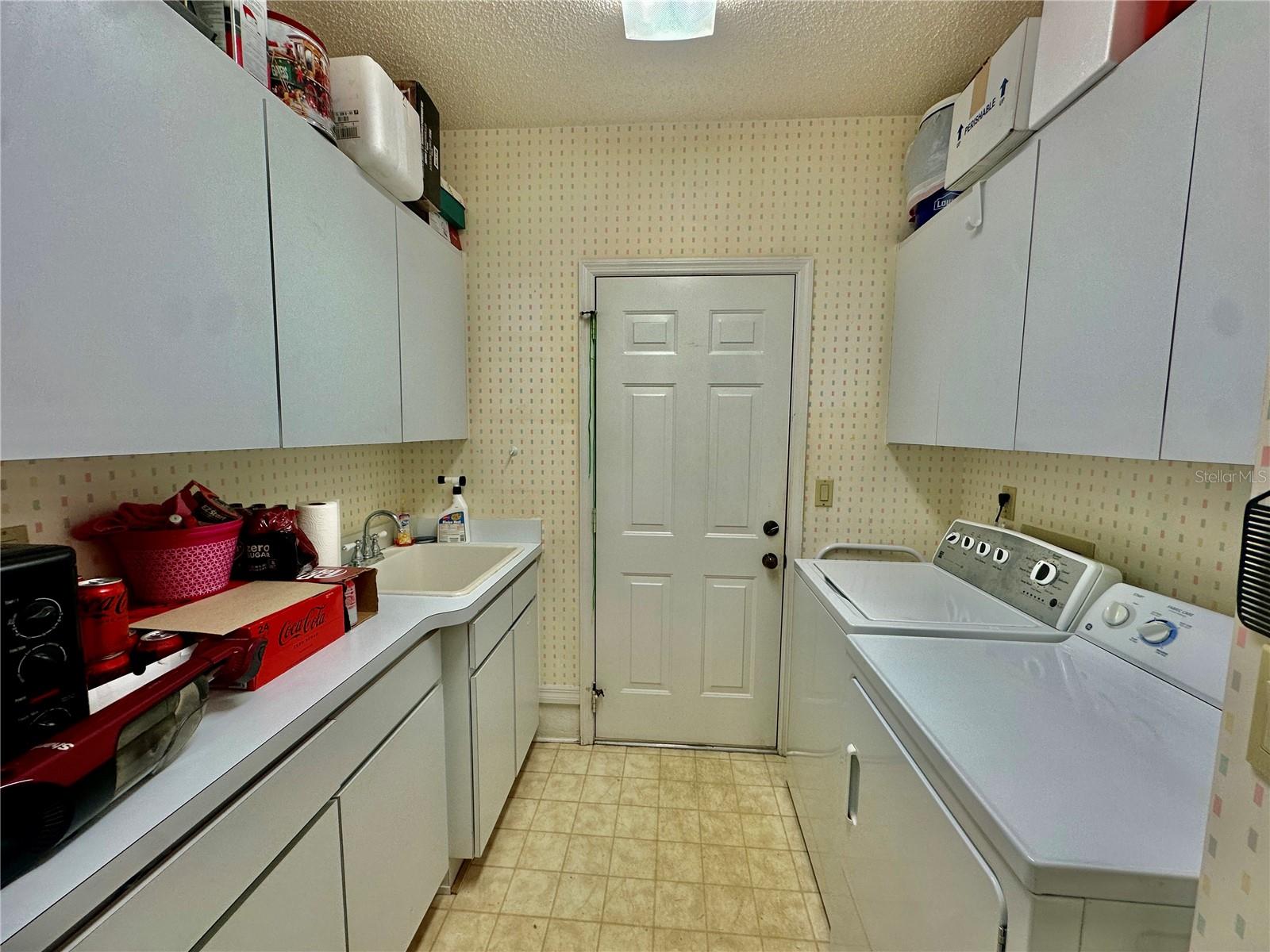 Image 32 of 40 For 262 Santa Rosa Drive