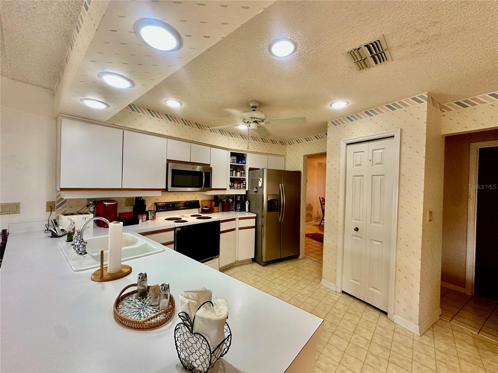 Image 9 of 40 For 262 Santa Rosa Drive