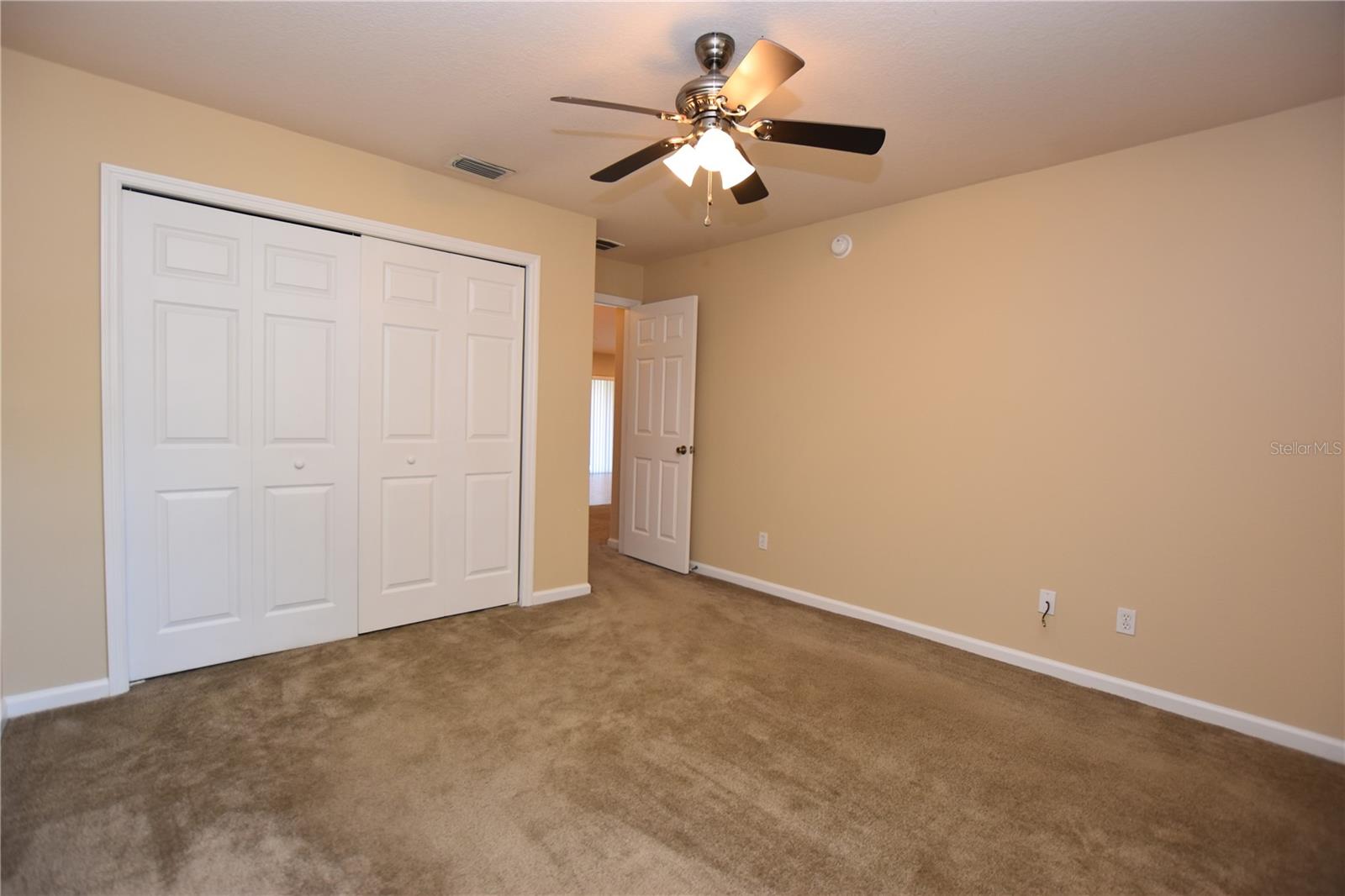 Image 17 of 29 For 7109 Evergreen Boulevard