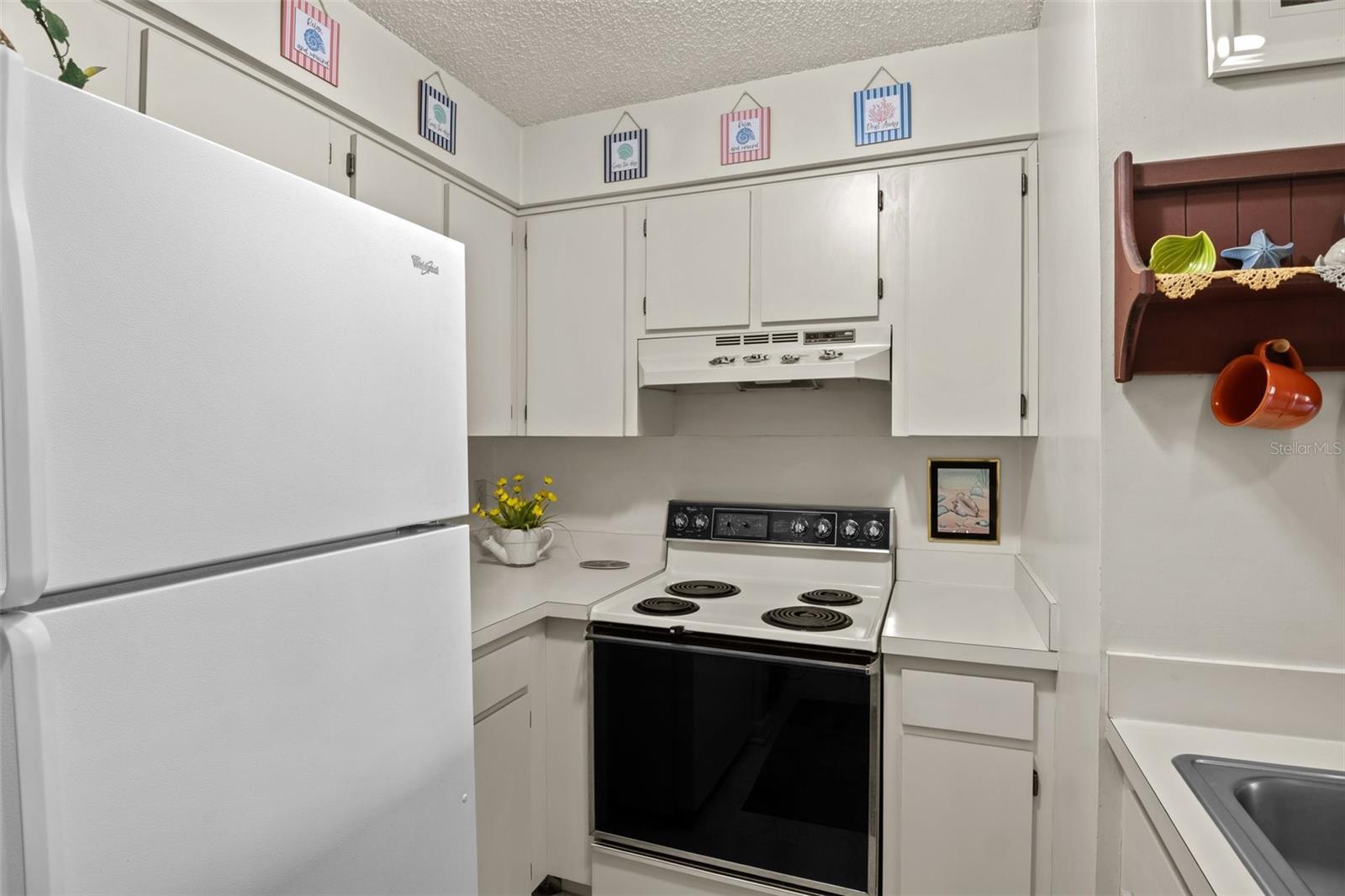 Image 6 of 24 For 6138 Topher Trail 1