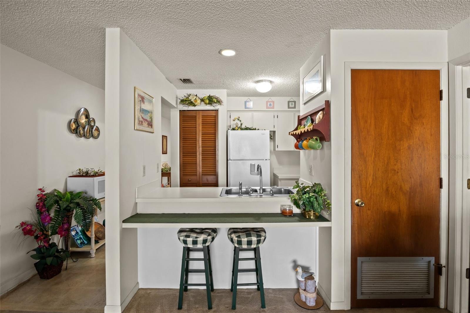 Image 9 of 24 For 6138 Topher Trail 1