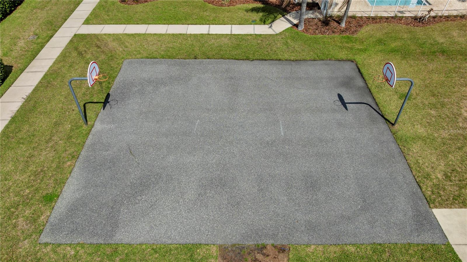 Image 25 of 31 For 1939 Greenwood Valley Drive