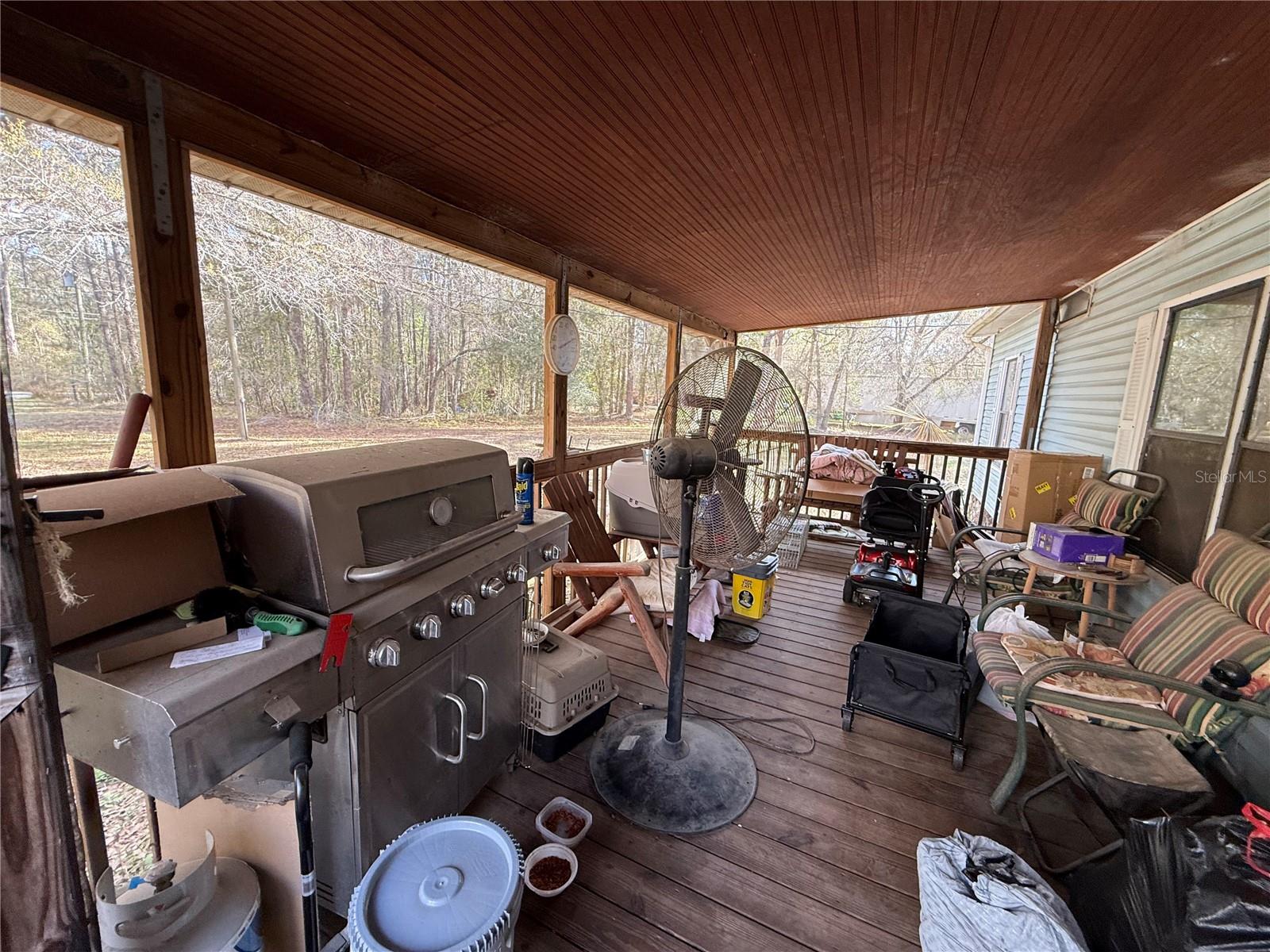 Image 21 of 48 For 12708 Farmettes Road