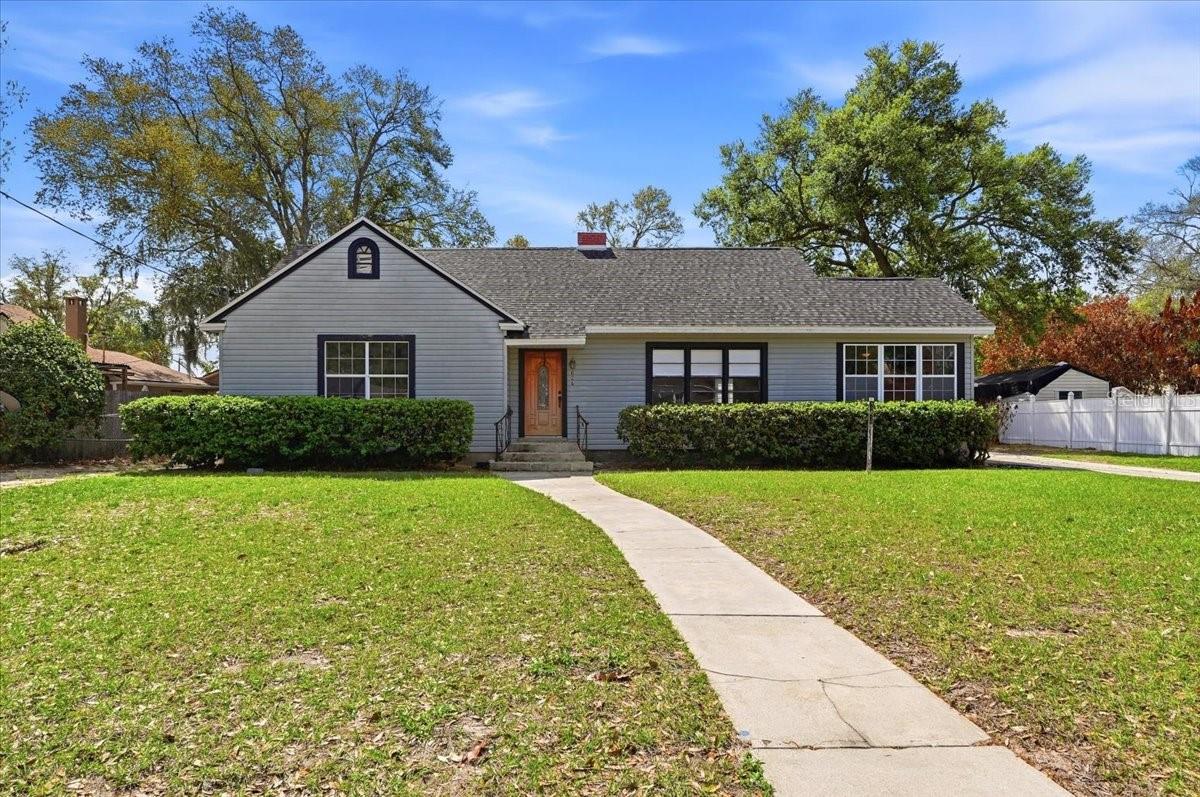 Details for 624 Avenue A Ne, WINTER HAVEN, FL 33881