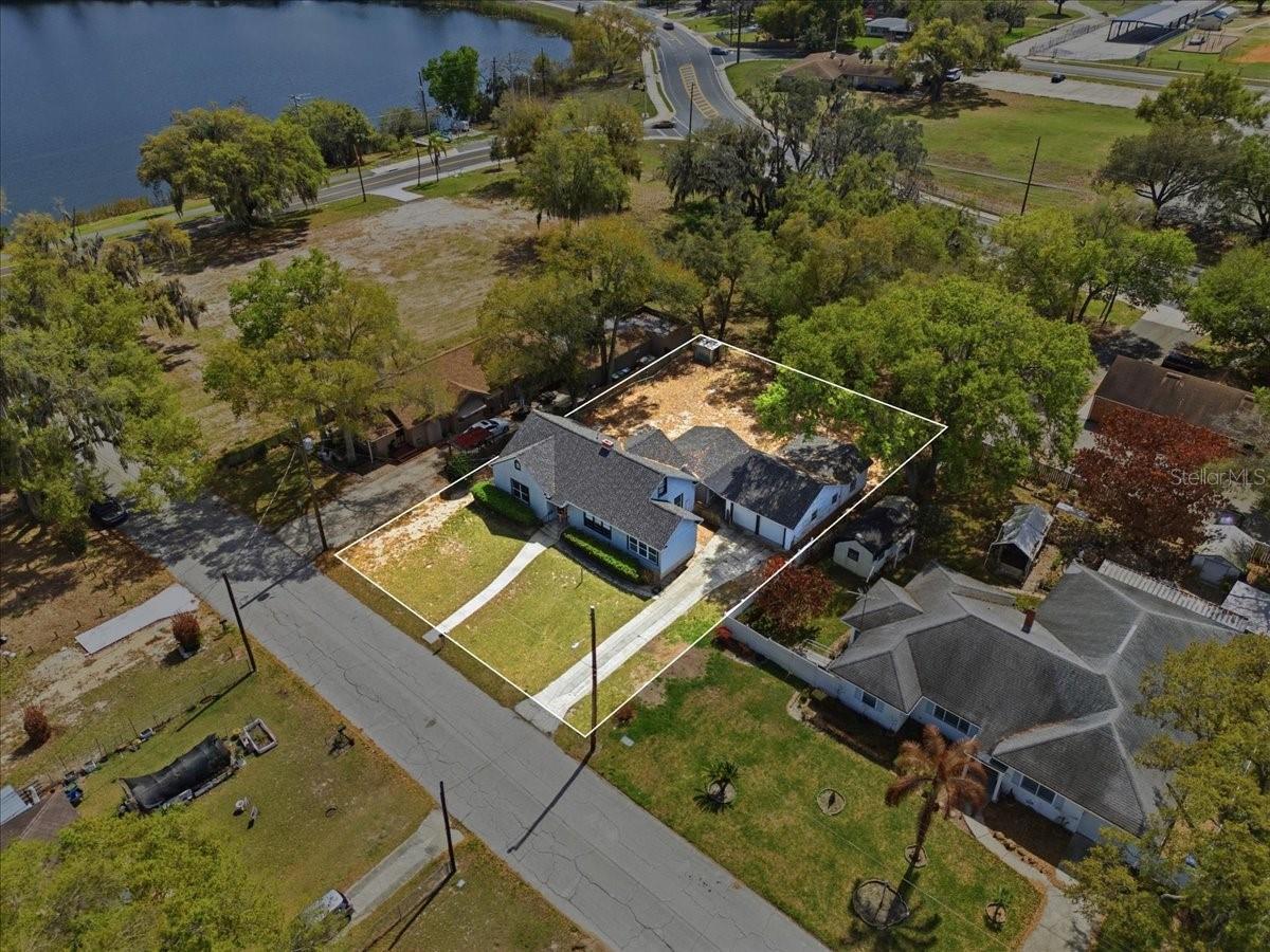 Image 29 of 41 For 624 Avenue A Ne