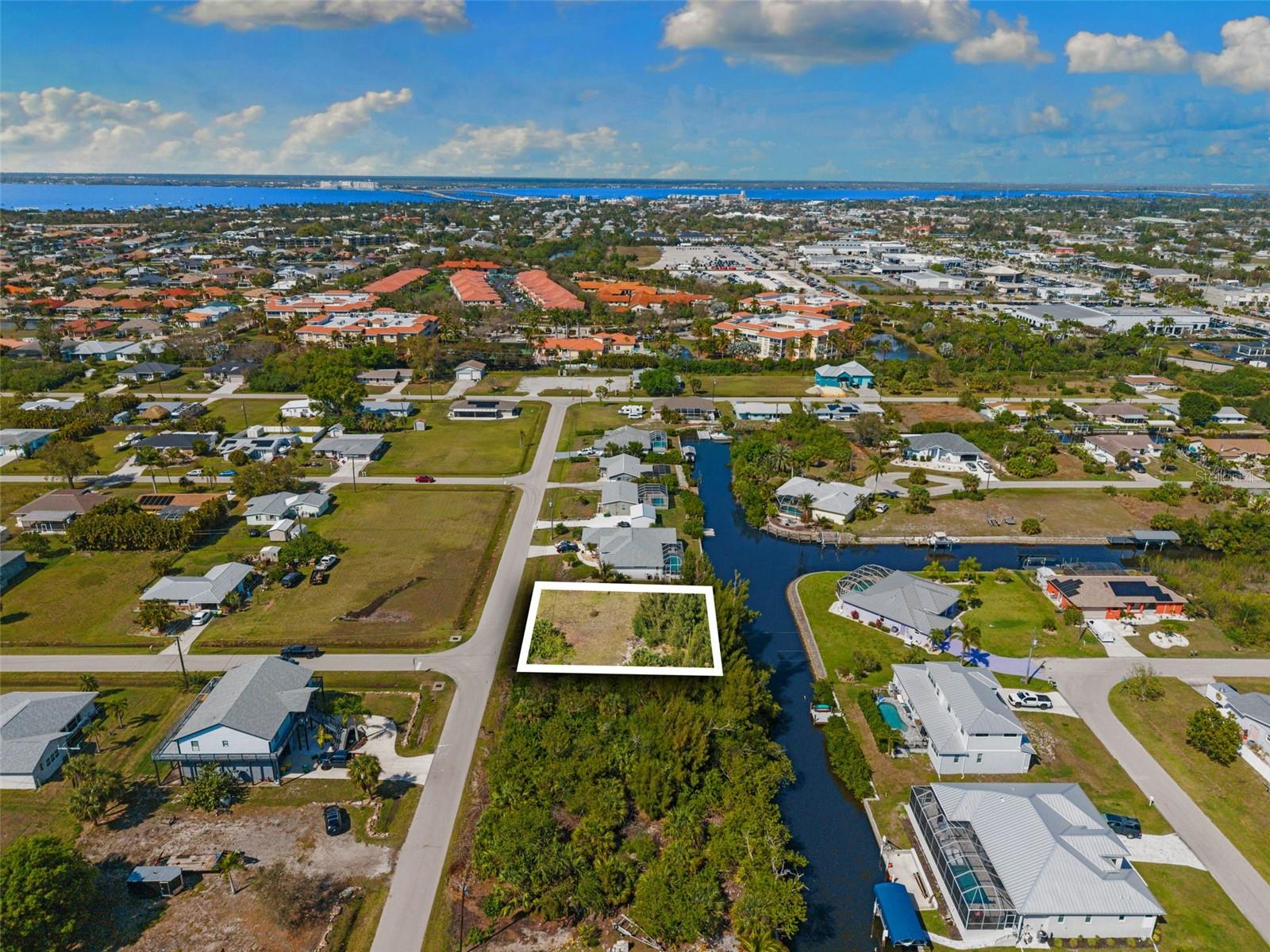 Image 13 of 13 For 2524 Larkspur Drive