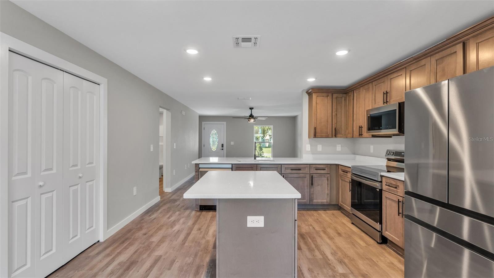 Image 12 of 28 For 2510 Weber Street