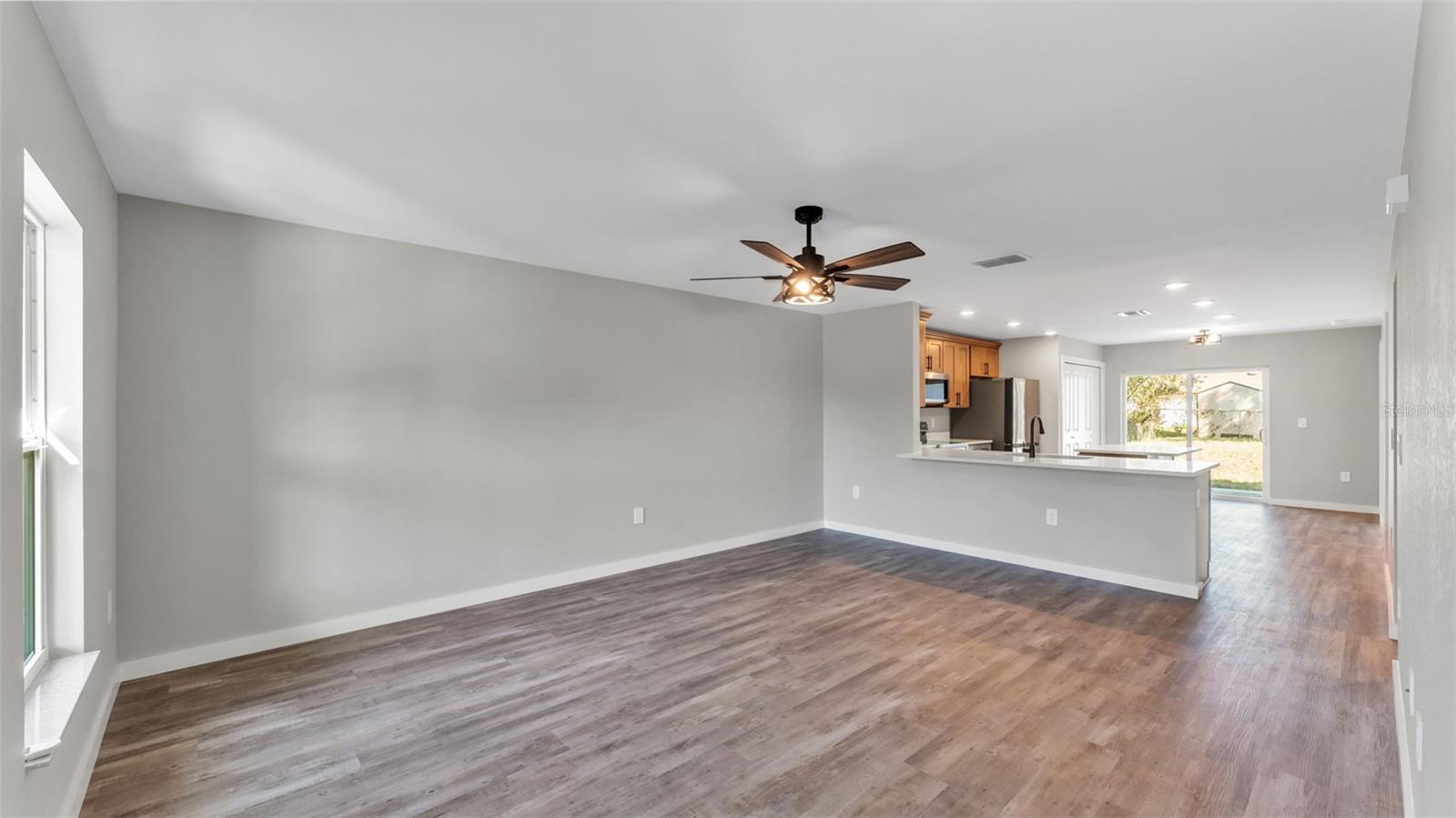 Image 6 of 28 For 2510 Weber Street