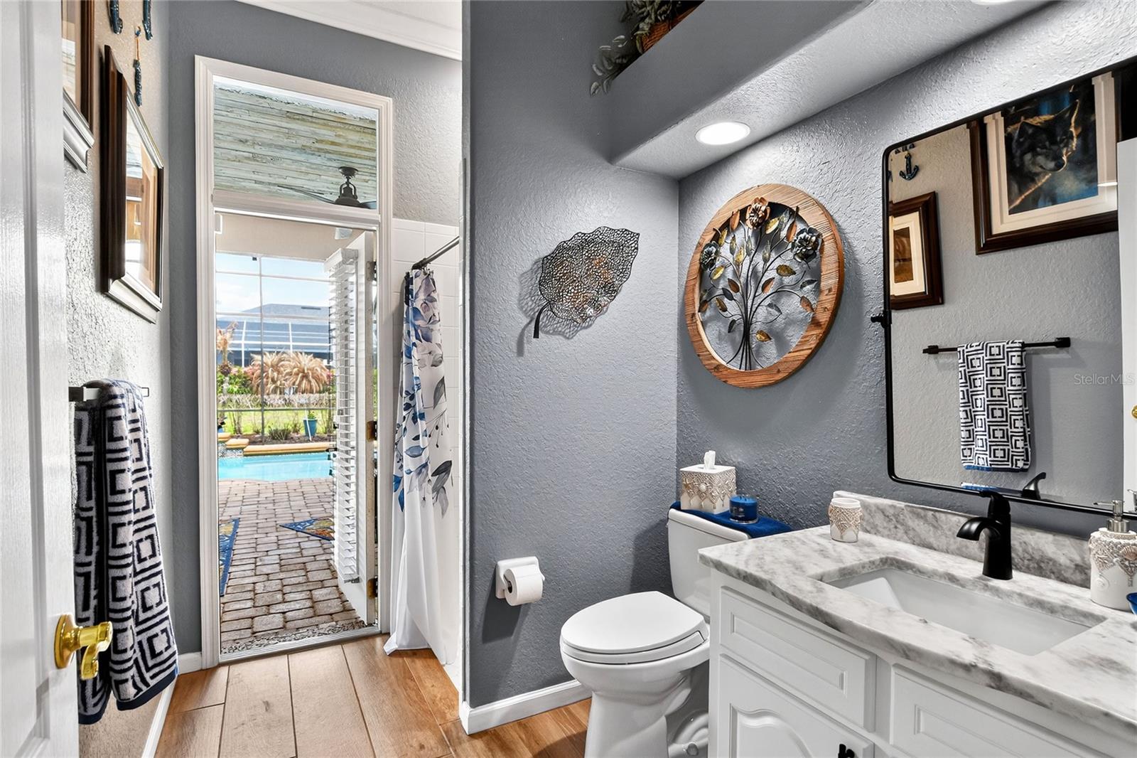 Image 44 of 66 For 5378 Longleaf Court