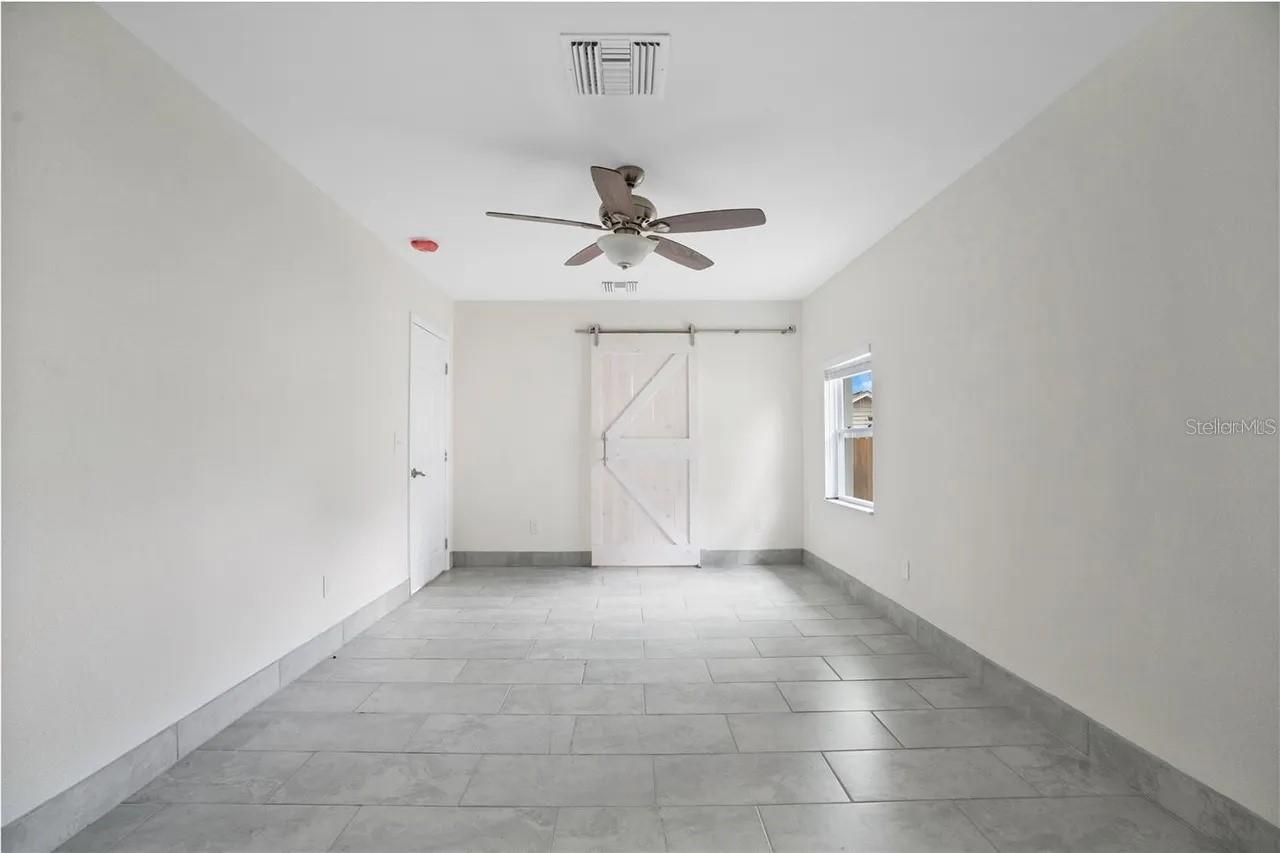 Image 15 of 33 For 404 Longfellow Boulevard