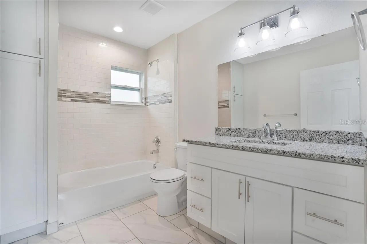 Image 23 of 33 For 404 Longfellow Boulevard