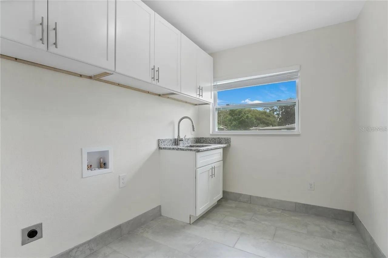 Image 28 of 33 For 404 Longfellow Boulevard