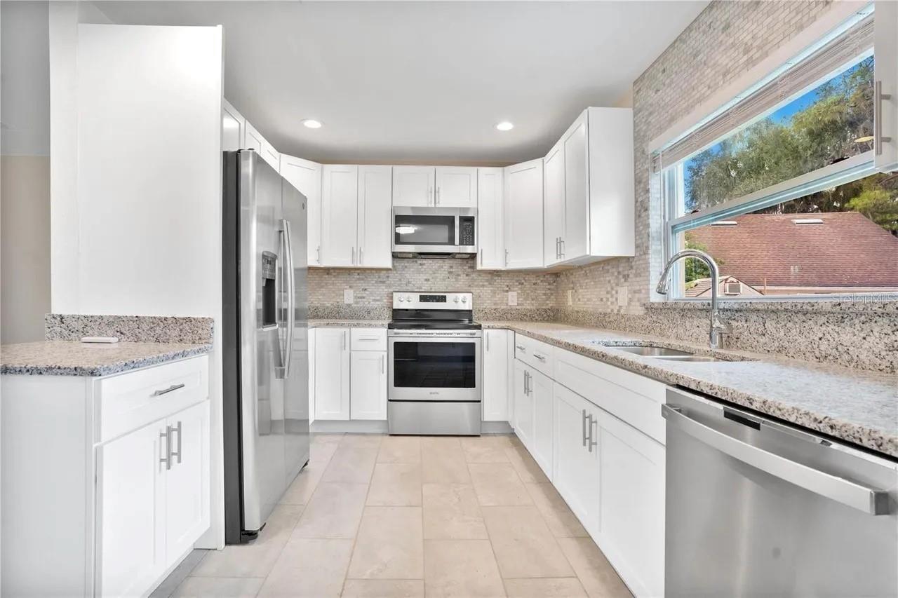 Image 9 of 33 For 404 Longfellow Boulevard