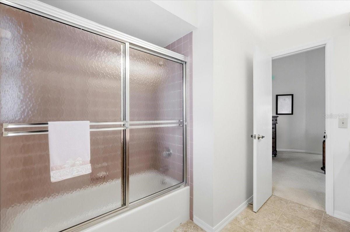 Image 17 of 75 For 6307 Egret Drive