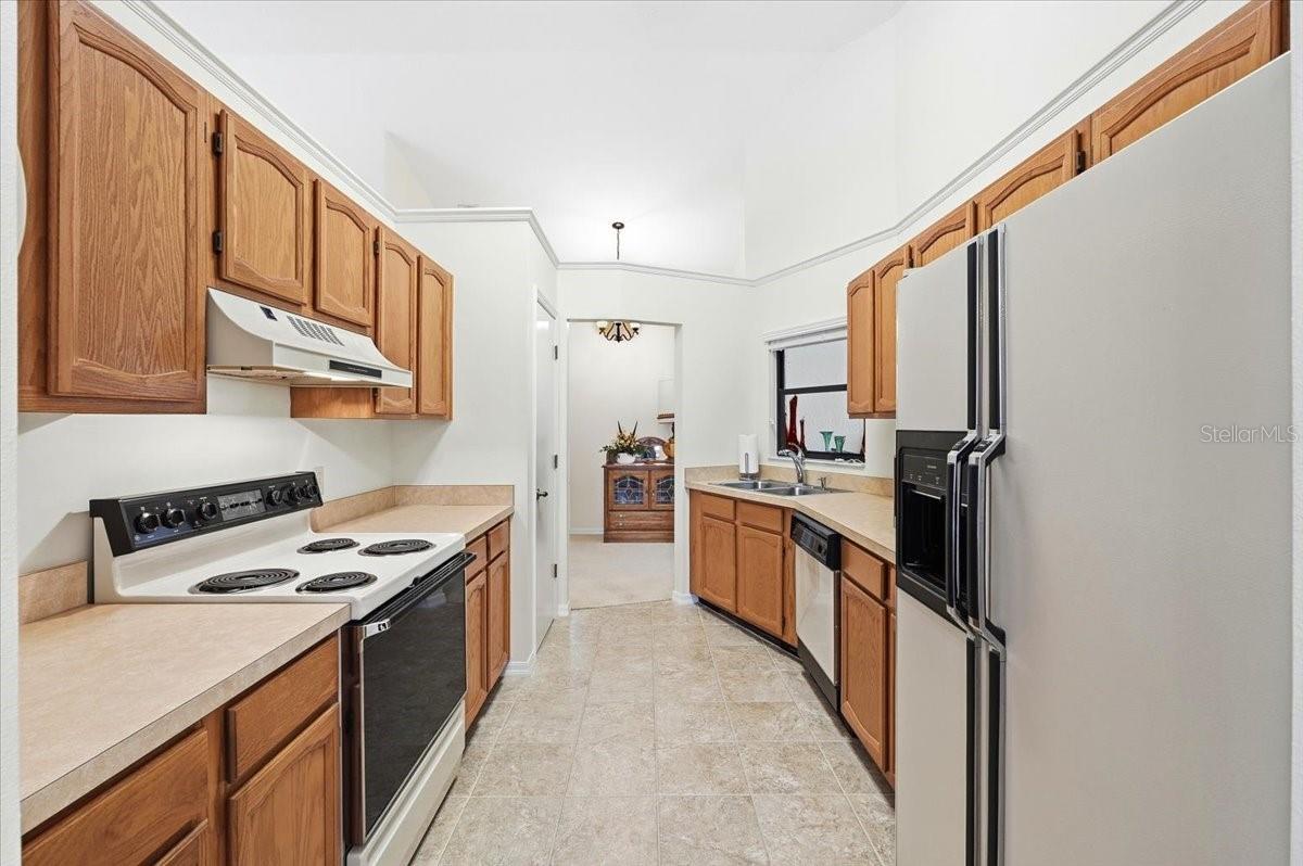 Image 9 of 75 For 6307 Egret Drive