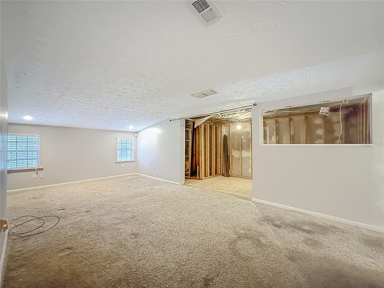 Image 51 of 100 For 1518 Dawn Heights Drive