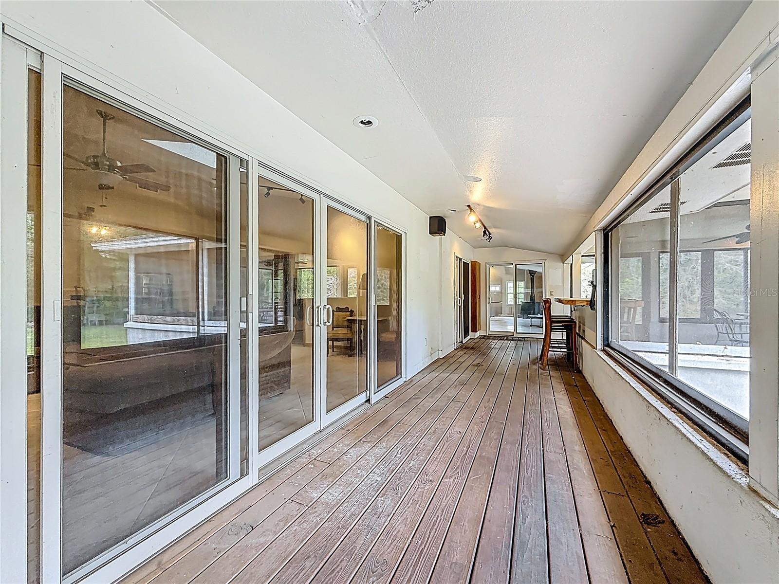 Image 66 of 100 For 1518 Dawn Heights Drive