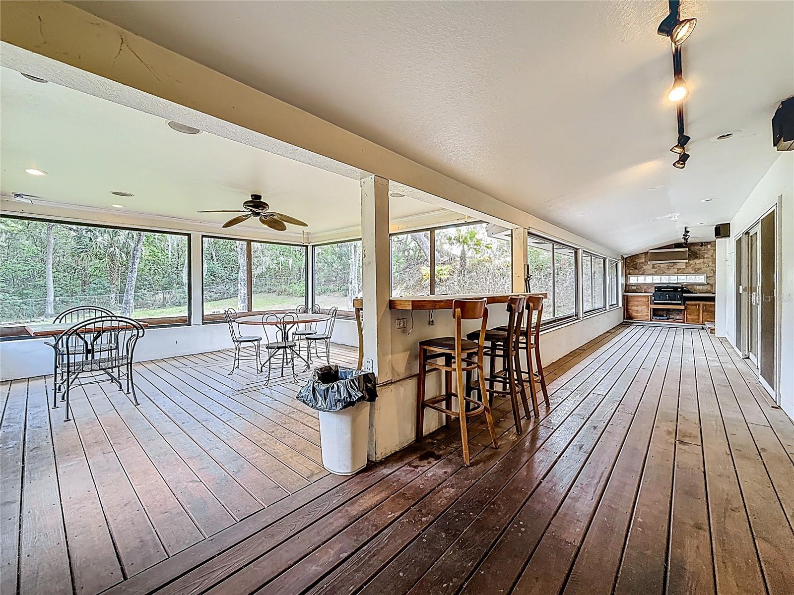 Image 68 of 100 For 1518 Dawn Heights Drive