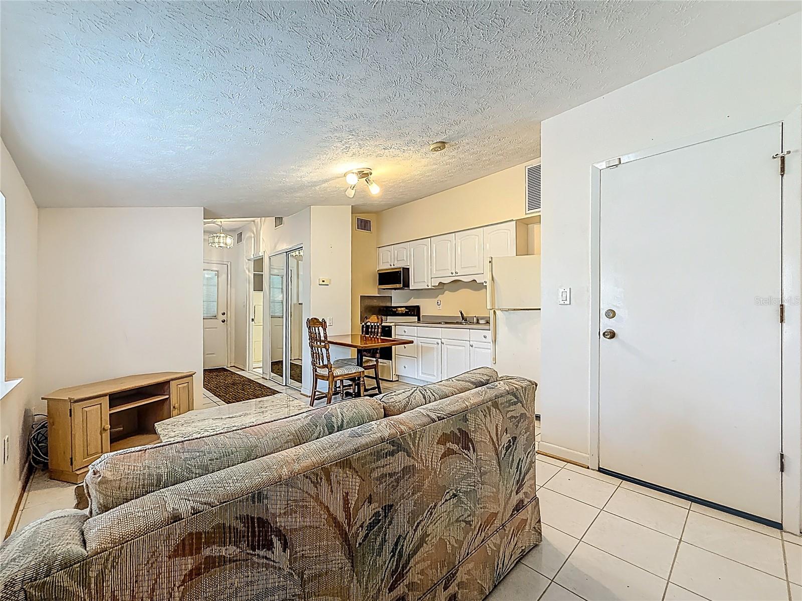 Image 76 of 100 For 1518 Dawn Heights Drive