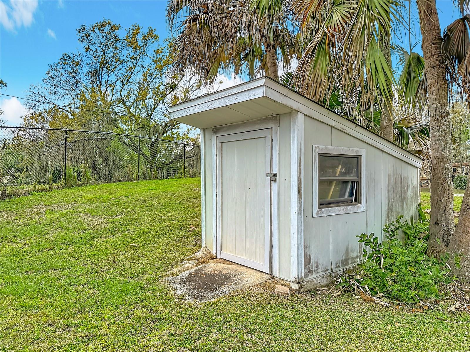 Image 84 of 100 For 1518 Dawn Heights Drive