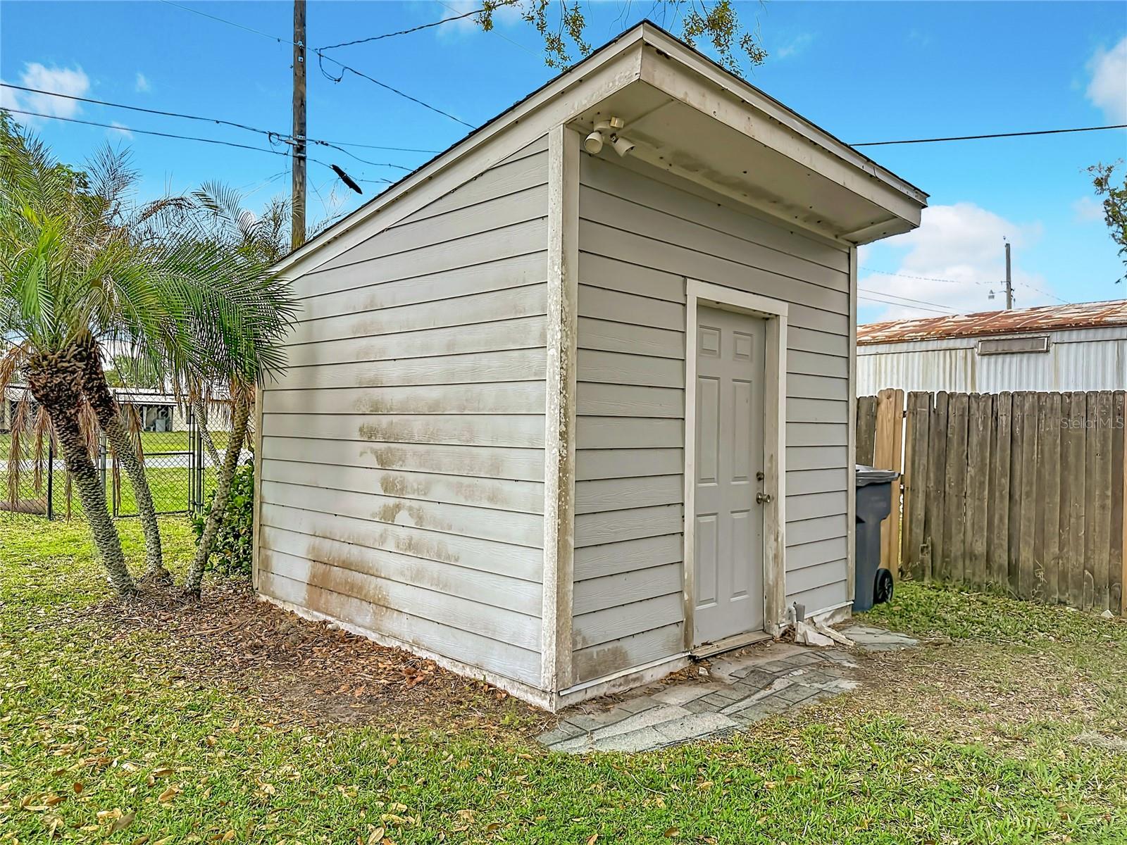 Image 85 of 100 For 1518 Dawn Heights Drive