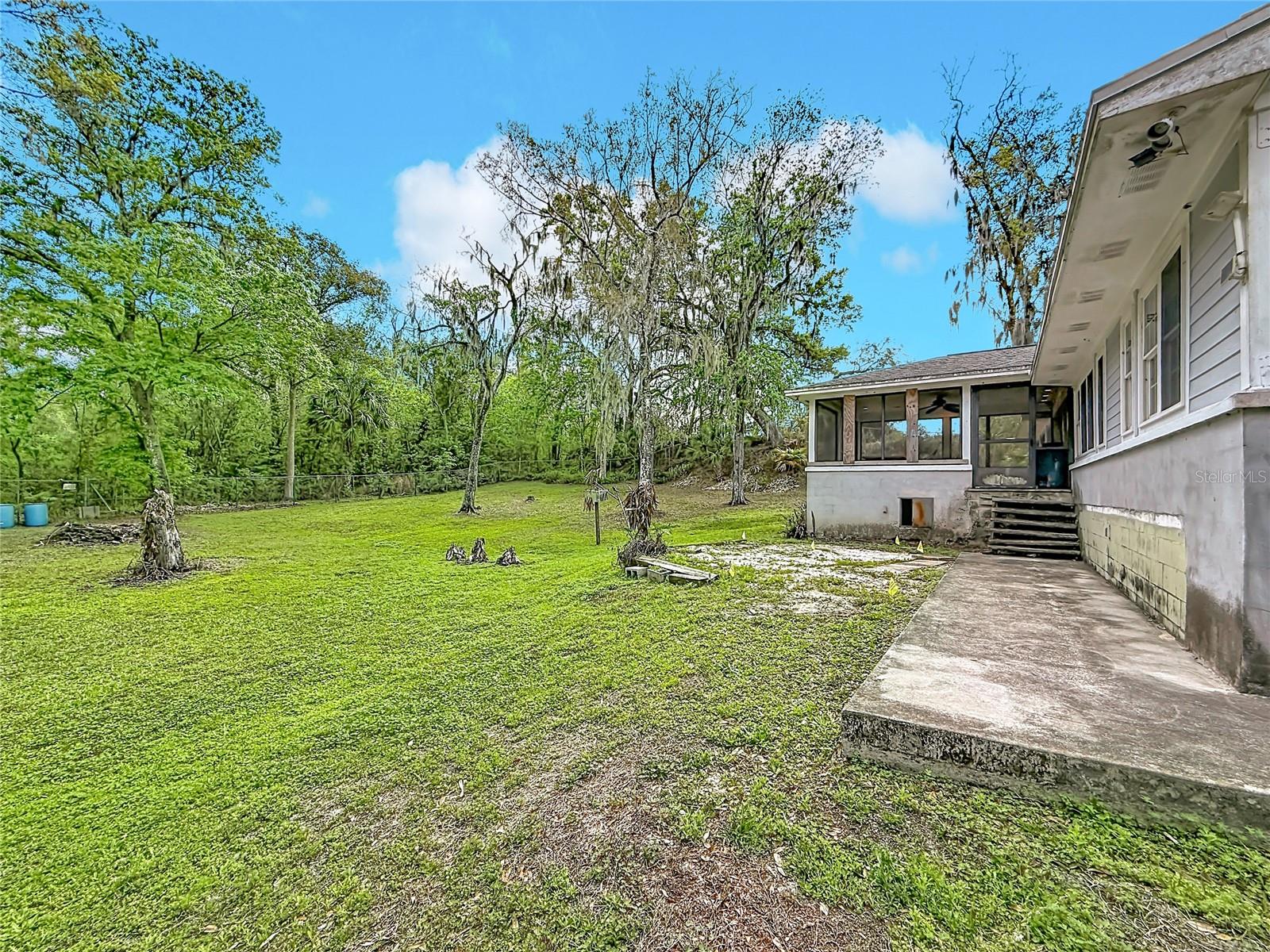 Image 89 of 100 For 1518 Dawn Heights Drive