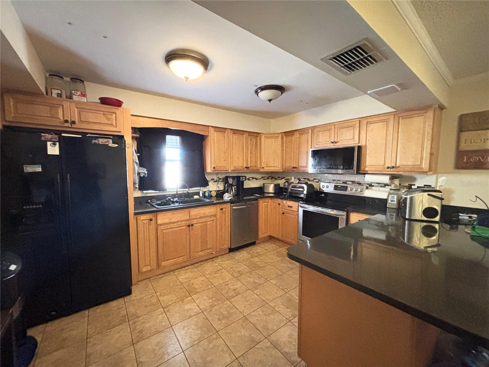 Image 4 of 28 For 103 Davis Street