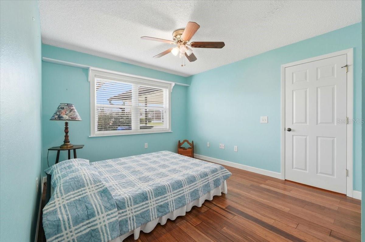 Image 24 of 35 For 2363 Sea Island Circle S